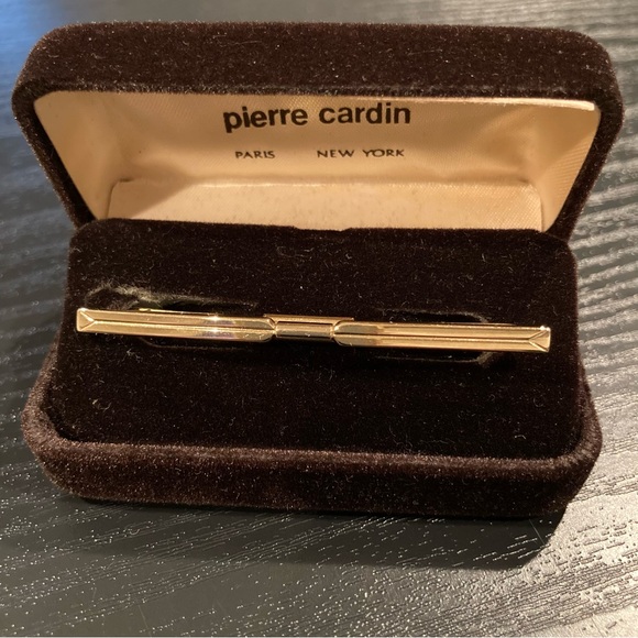 Vintage EUC Pierre Cardin - Picture 10 of 13